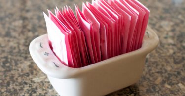 Another reason to reduce consumption of low-calorie sweeteners